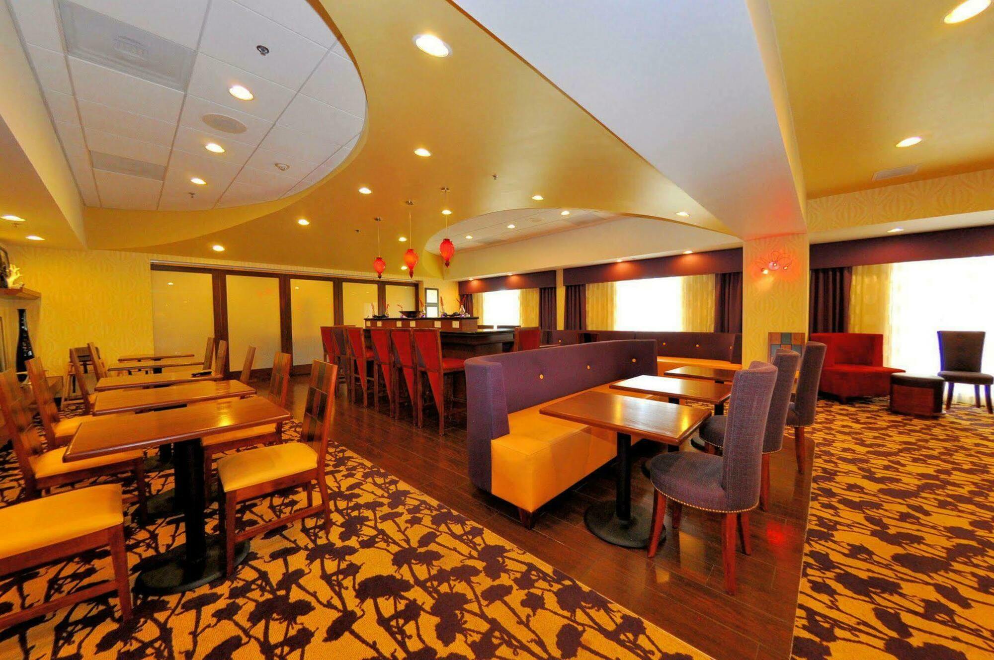 Hampton Inn Richmond - Airport Sandston Εστιατόριο φωτογραφία